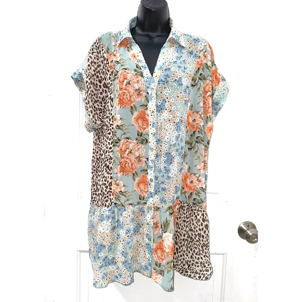 Umgee mixed patchwork tunic blouse featuring flor… - image 1